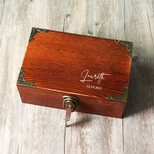 Personalized Wooden Gift Box with Lock and Key