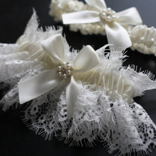 Flower Girl Basket and Ring Bearer Pillow Set – Ivory Wedding Accessories with Lace and Satin