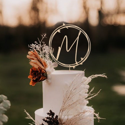 Personalized Wedding Initials Monogram Cake Topper – Rustic Wreath Design