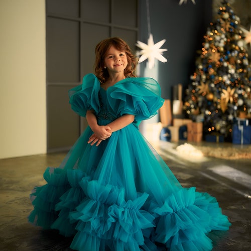 Custom Turquoise Flower Girl Dress with Tulle Train & Off-the-Shoulder Design