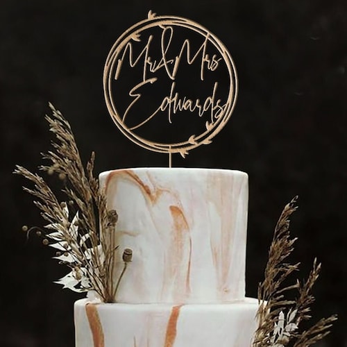 Personalized Wedding Initials Monogram Cake Topper – Rustic Wreath Design