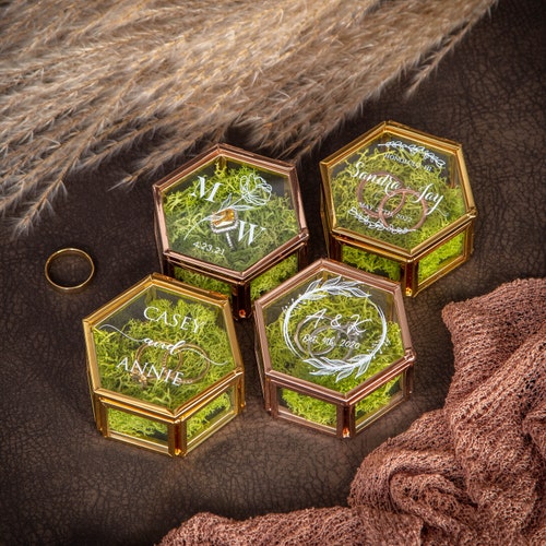 Personalized Hexagon Glass Ring Box with Moss | Gold or Rose Gold