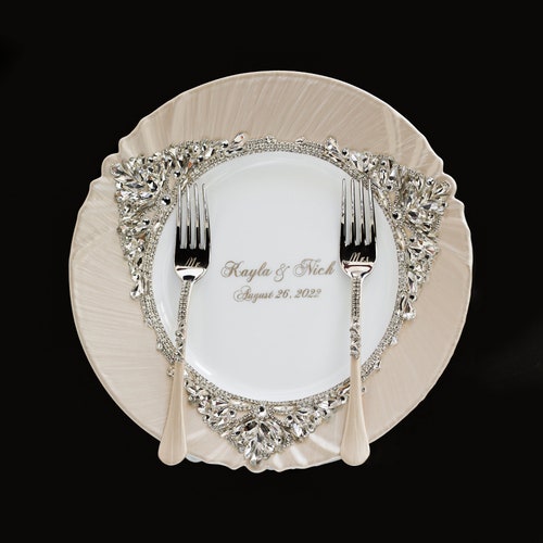 Personalized Champagne Flutes and Cake Cutting Set for Weddings & Anniversaries
