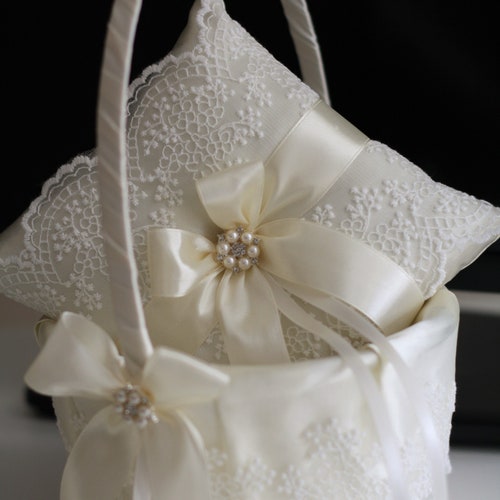 Flower Girl Basket and Ring Bearer Pillow Set – Ivory Wedding Accessories with Lace and Satin