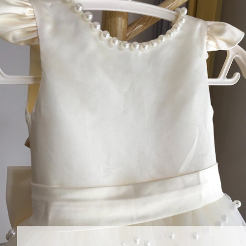 Ivory Tulle Flower Girl Dress with V-Back and Pearls