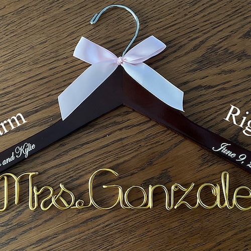 Personalized Wedding Dress Hanger with Silver Wire Name