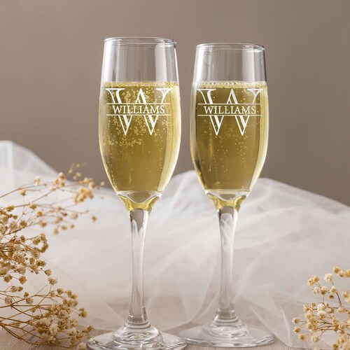 Personalized Wedding Champagne Flutes – Set of 2