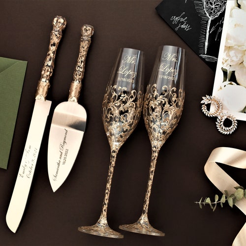 Gold Champagne Flutes and Cake Server Set – Personalized Wedding Gift