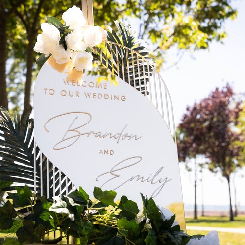 Gold Acrylic Arch Wedding Welcome Sign