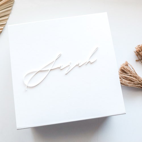 Personalized Luxury Magnetic Gift Box with 3D Acrylic Name