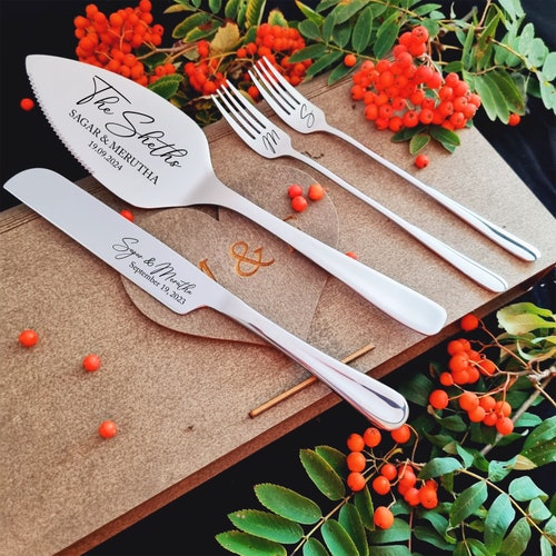 Personalized Silver Wedding Cake Cutting Set with Forks