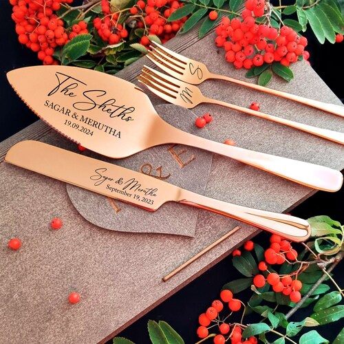 Personalized Silver Wedding Cake Cutting Set with Forks