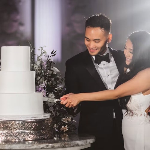 Personalized Wedding Champagne Cake Cutting Set – Engraved Knife, Fork & Cake Server for Bridal Shower or Wedding Gift