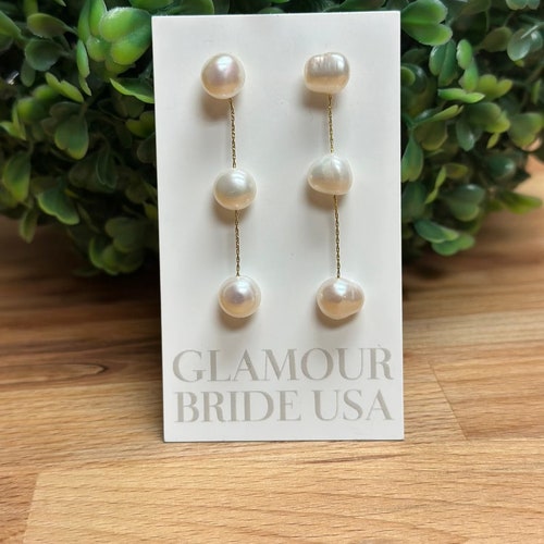 Bridal Pearl Bow Hair Accessory with Veil for Wedding or Bachelorette