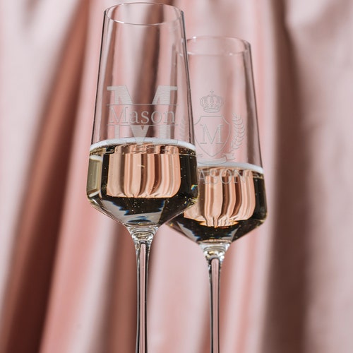 Engraved Personalized Champagne Glass – 10oz
