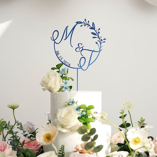 Custom Initial Wedding Cake Topper – Gold or Rustic Design