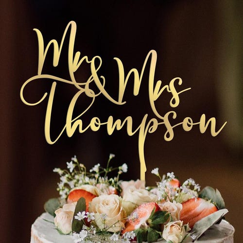 Personalized Rustic Wedding Cake Topper – Custom Mr. & Mrs. Design