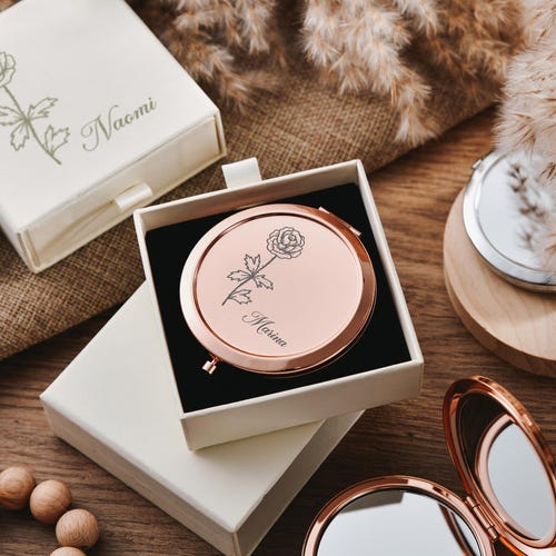 Personalized Compact Mirror – Custom Bridesmaid Gift, Wedding Gift, Hen Party Keepsake