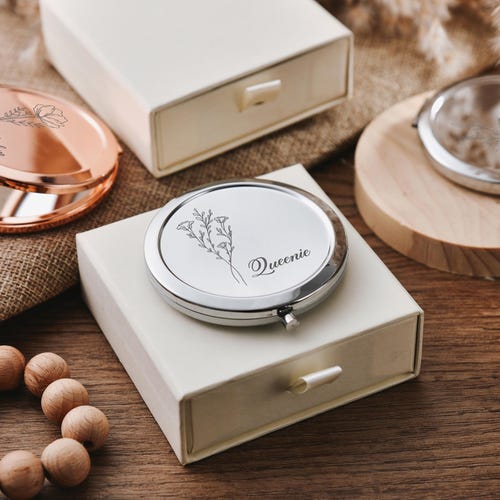Personalized Compact Mirror – Custom Bridesmaid Gift, Wedding Gift, Hen Party Keepsake