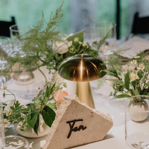 Modern Cursive Acrylic Table Numbers Set – DIY Wedding Decor with Glue