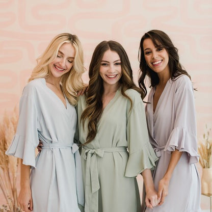 Personalized Ruffle Bridesmaids Robes – Elegant & Customizable